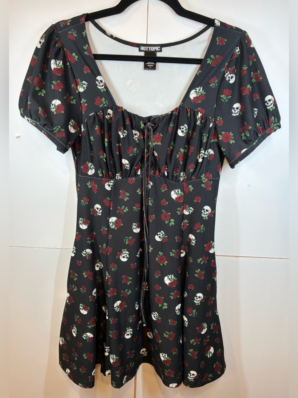 Hot Topic Skull & Rose Print Skater Dress Size Small Goth Alternative Lace Up